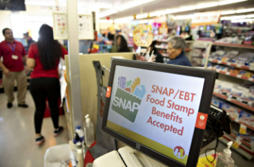 Roosevelt Begins ‘Smile - Dinner is on us!’ Campaign after SNAP Benefits are Cut